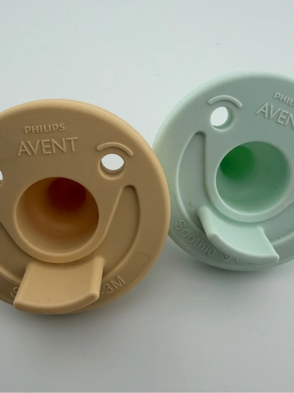Lot Of 10 Phillips Avent Soothie Pacifiers Baby 0-3months & 3-18 Months